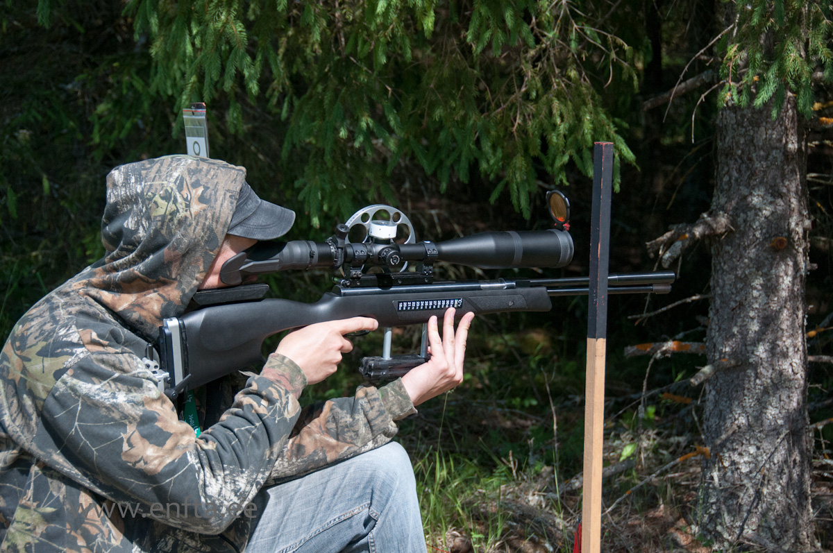 Andres Mikfelt, Weihrauch HW 97 KT, Hawke SideWinder 8-32x56